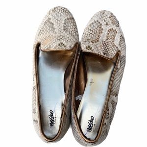Mossimo Faux Suade Snake Skin Flats
